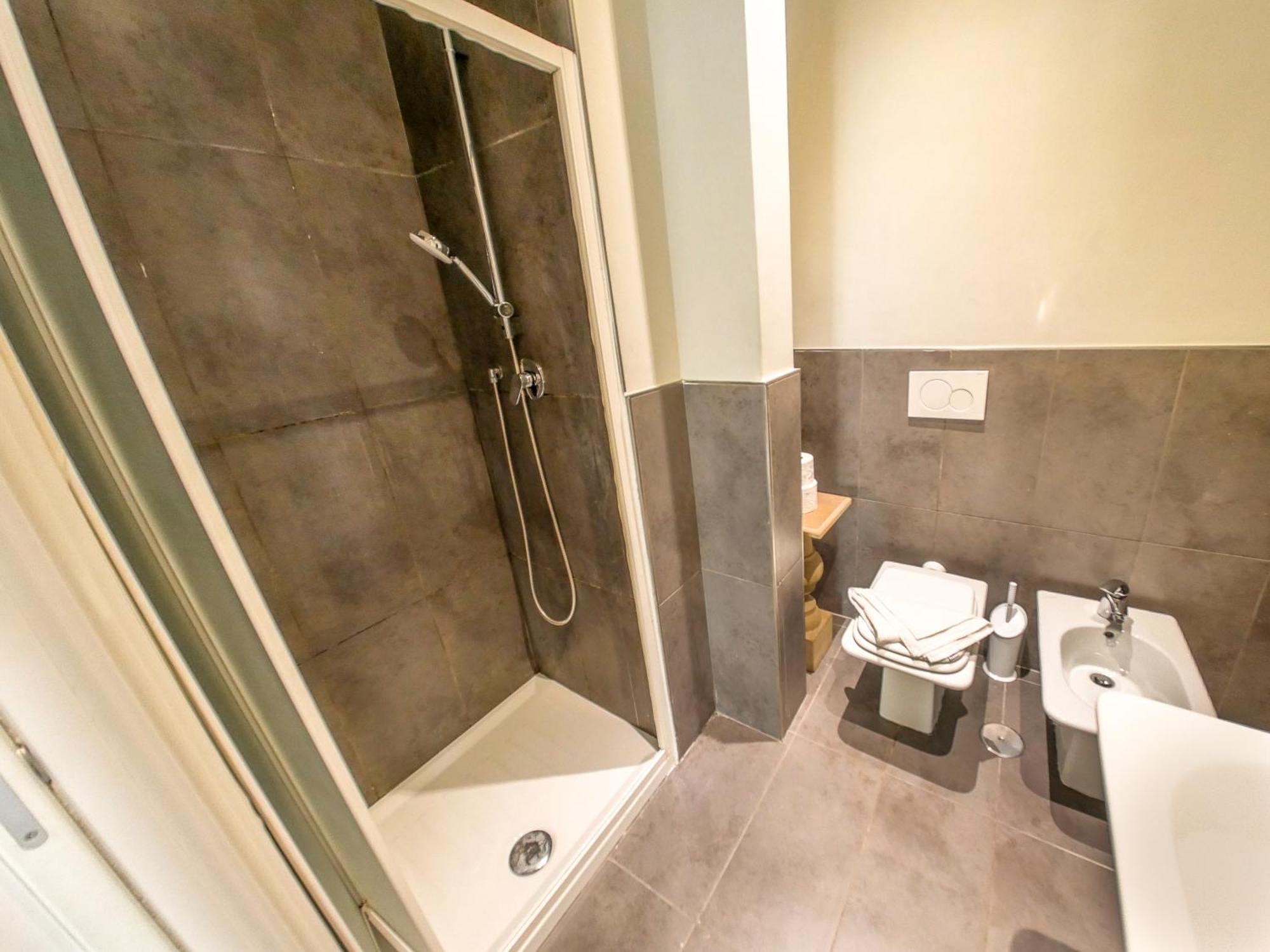 Romarex Luxury Apartment Ngoại thất bức ảnh